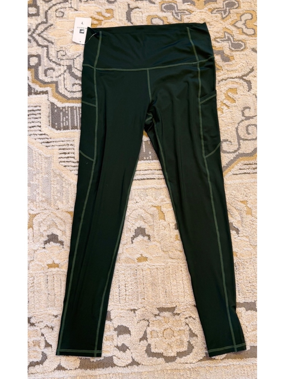 WearEFO Women’s Dark Green High-Waisted Pocket Leggings Large NWT
